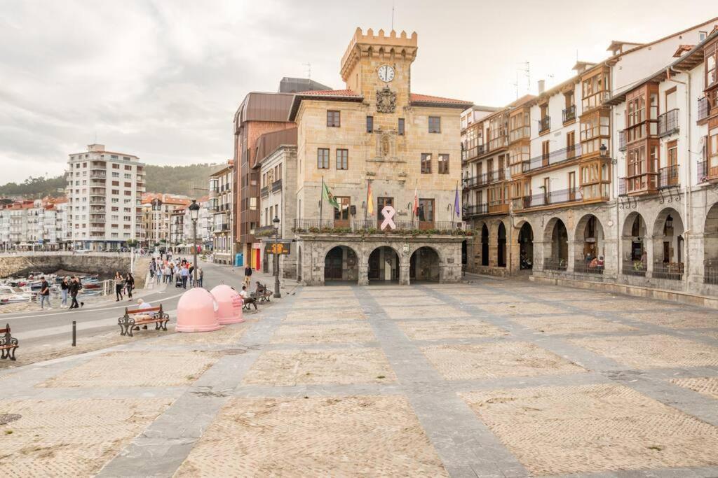 Апартаменты Sea Views In The Heart Of The Old Town Кастро-Урдиалес Экстерьер фото
