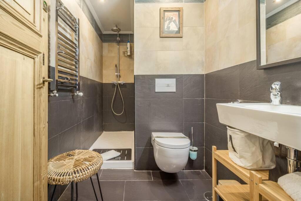 Апартаменты Sea Views In The Heart Of The Old Town Кастро-Урдиалес Экстерьер фото