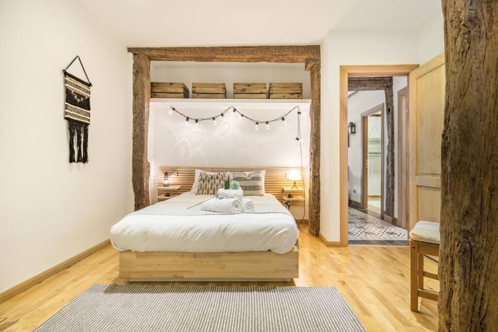 Апартаменты Sea Views In The Heart Of The Old Town Кастро-Урдиалес Экстерьер фото